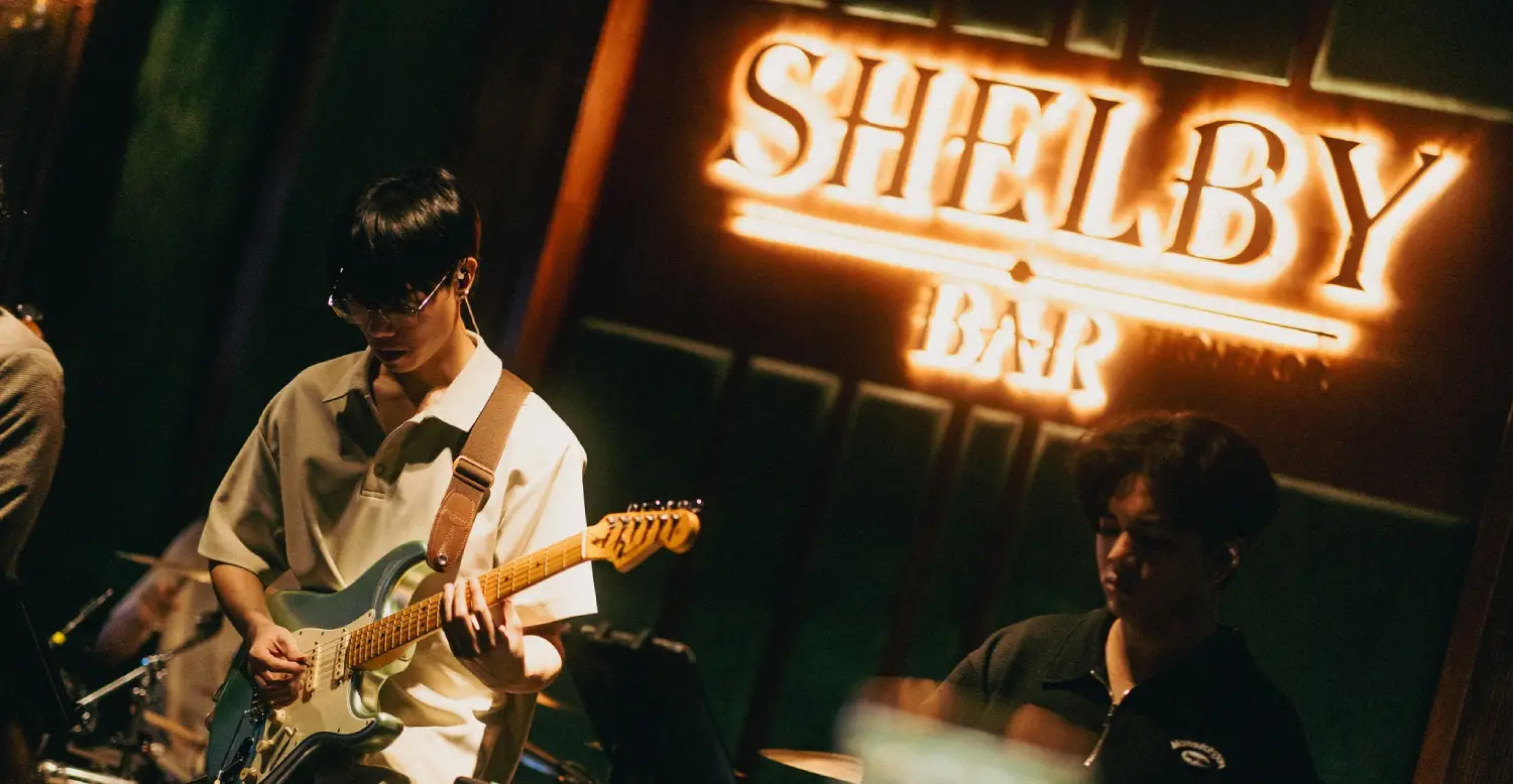 SHELBY BAR Thonglor